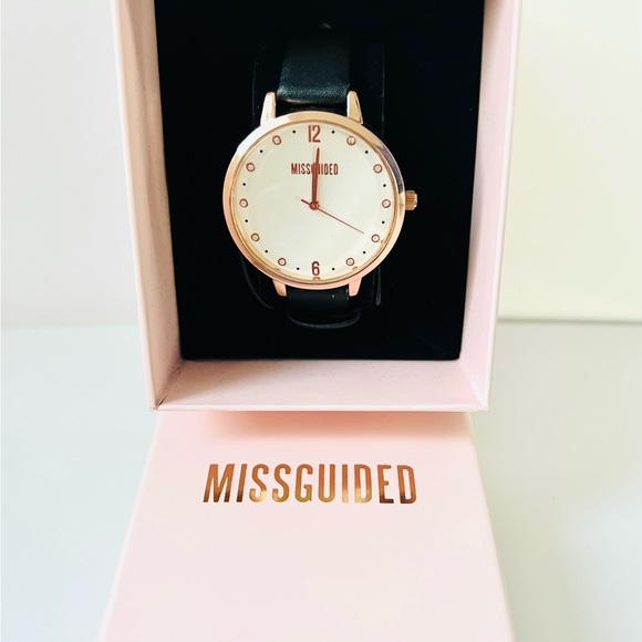 Missguided Ladies Black Strap Rose Gold Watch MG010BRG Brand New with Box - Picture 6 of 7